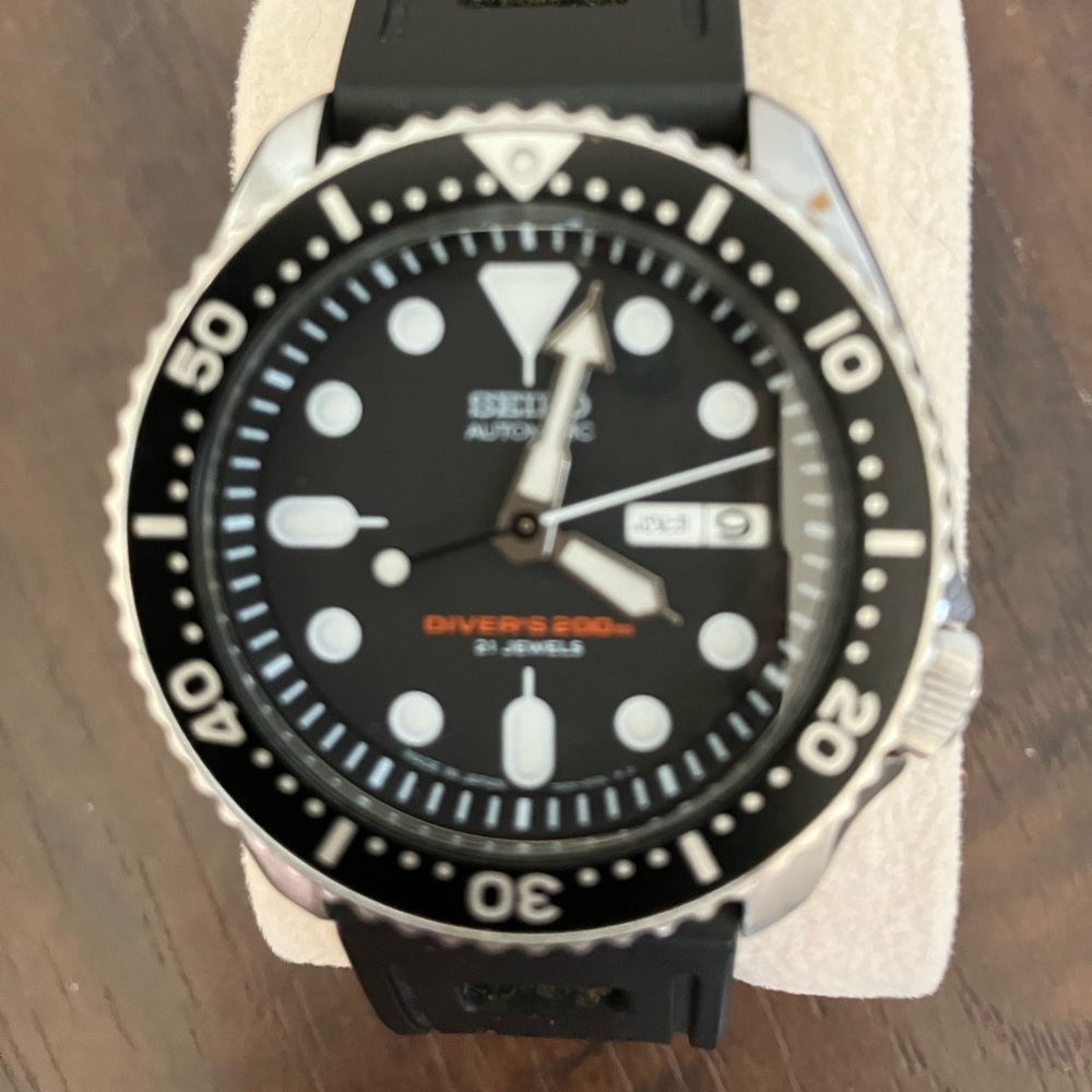 Seiko SKX007J2 Men’s Watch Japanese Release
